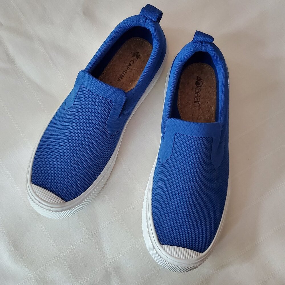 CARIUMA  "4Ocean" Slip-on Sneakers - Limited Edition - NEW - Women 10 / Men 8.5